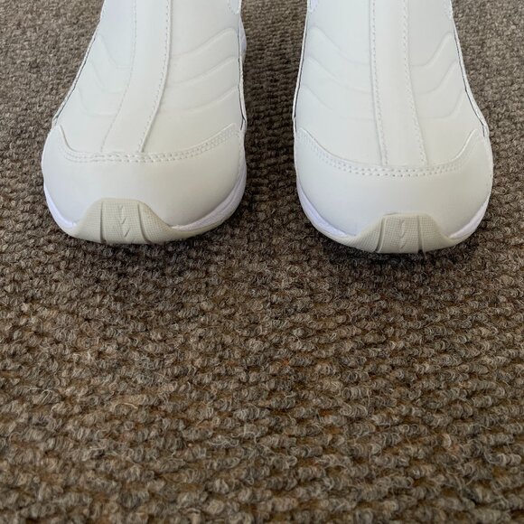 Women's EASY SPIRIT Traveltime Mule White 9.5M - Picture 3 of 10